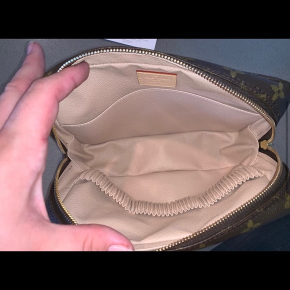 Authentic Louis Vuitton trousse 23 clutch case bag - Picture 4 of 7